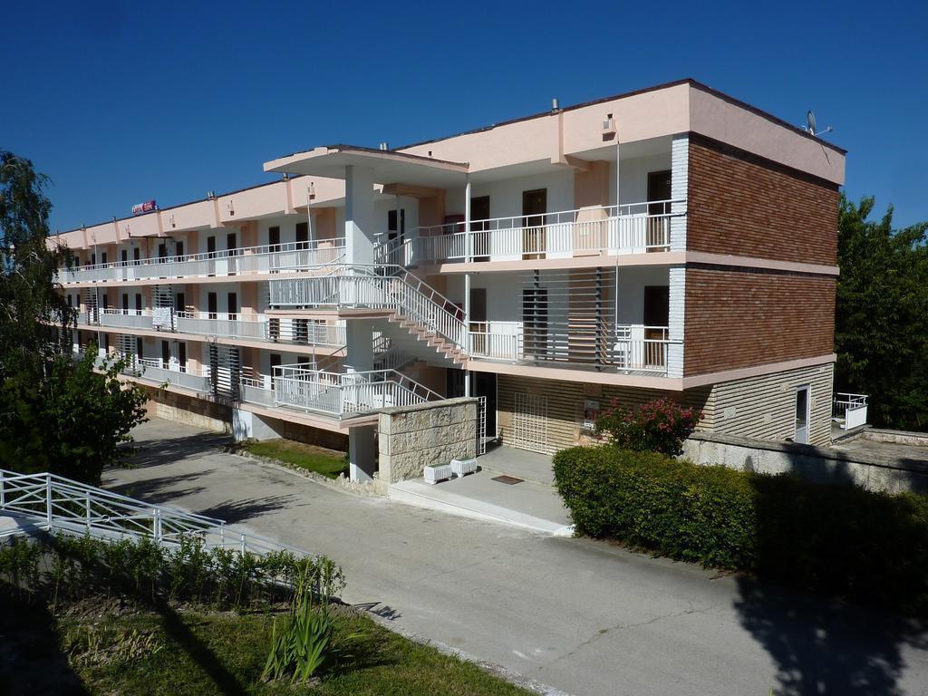 Отель ZARYA (ex. Hotel Zarya) 2*