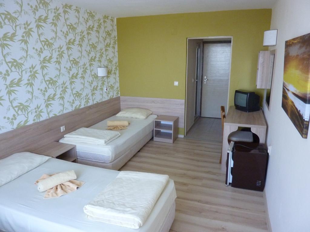 Фото ZARYA (ex. Hotel Zarya) 2*