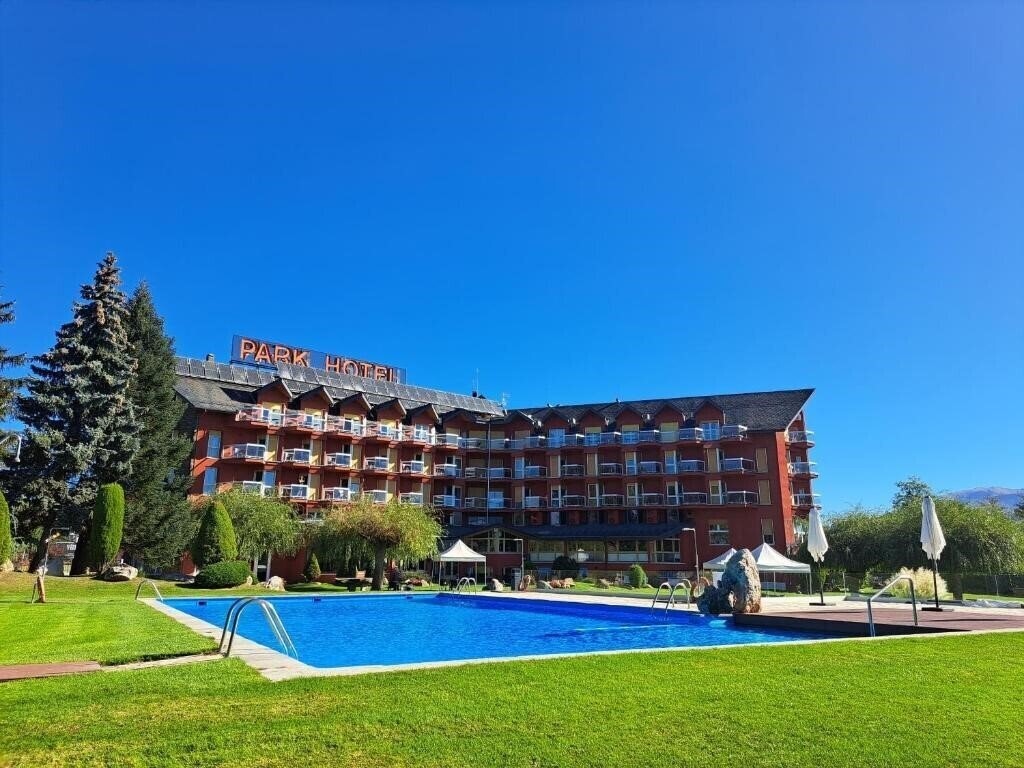 Отель Park Hotel Puigcerda & SPA 3*