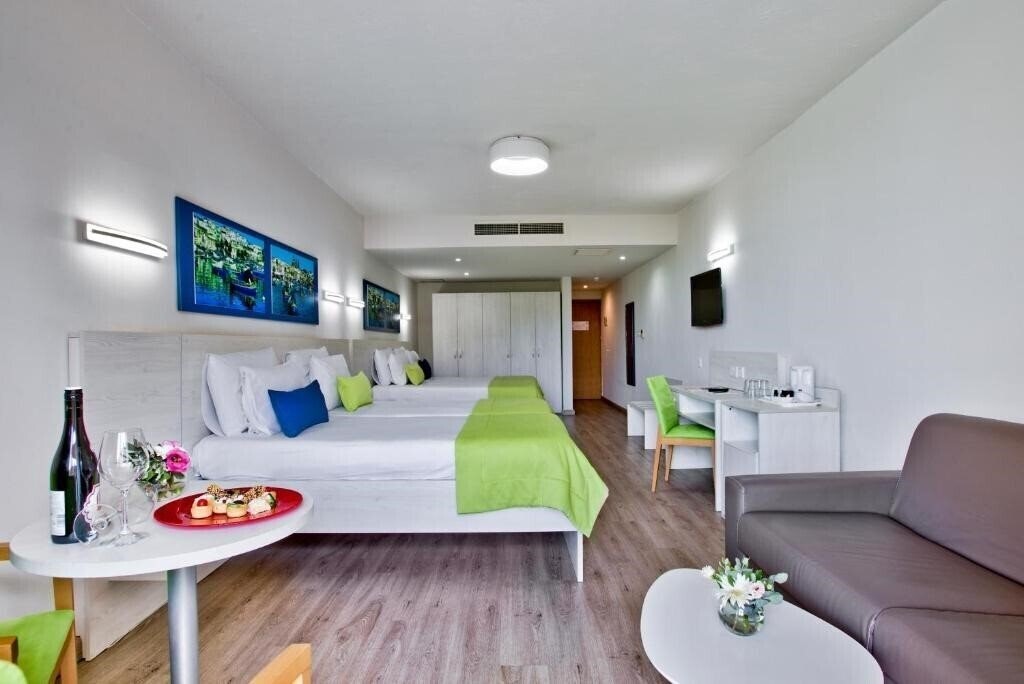 Изображение Santana Resort Club 3*