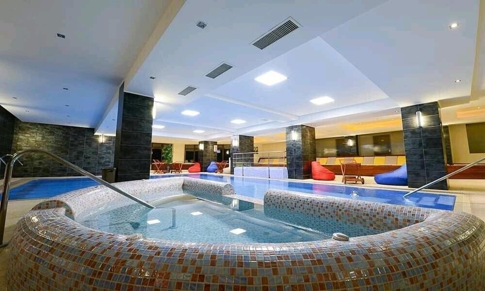 Фотография Escalade 4*