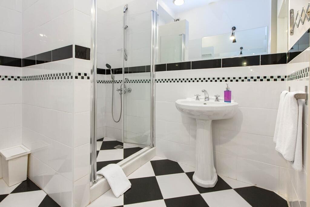 Фотография Chiconomy Suites 4*