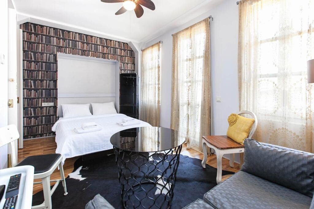 Картинка Chiconomy Suites 4*